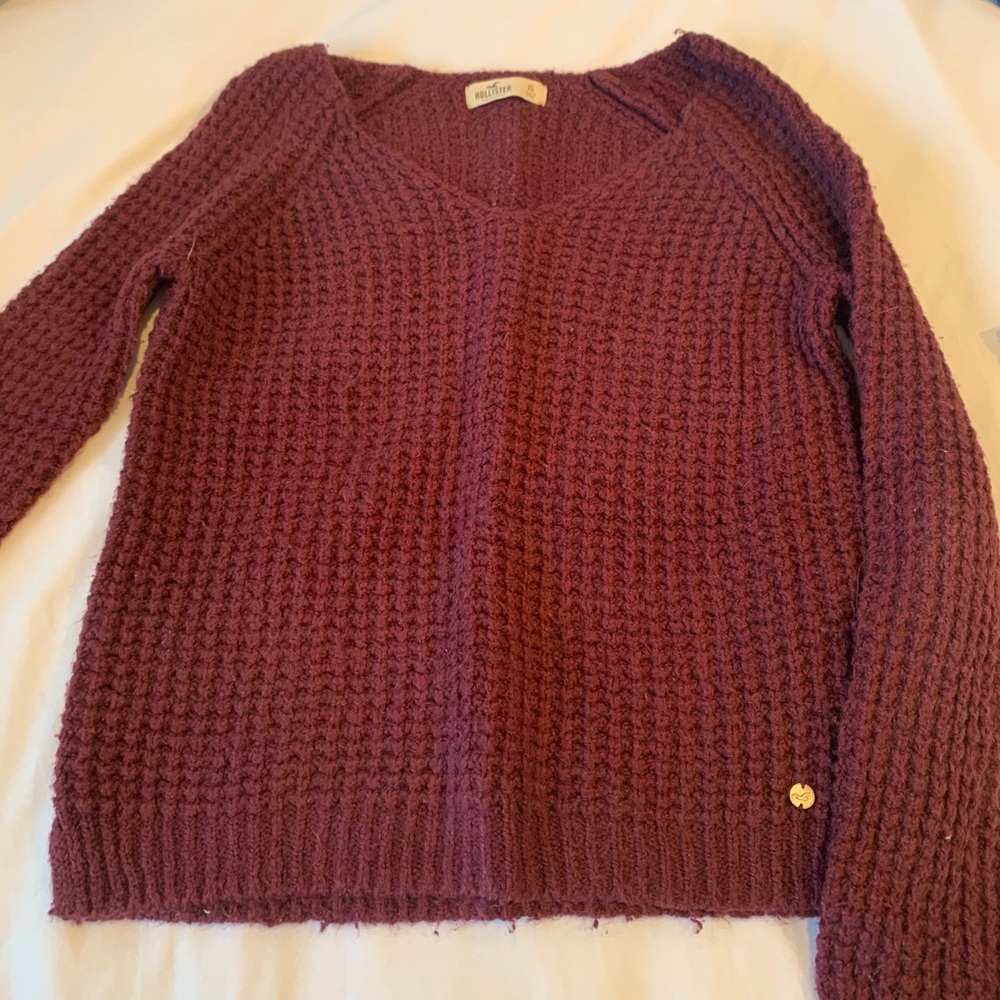 Long sleeve Hollister sweater